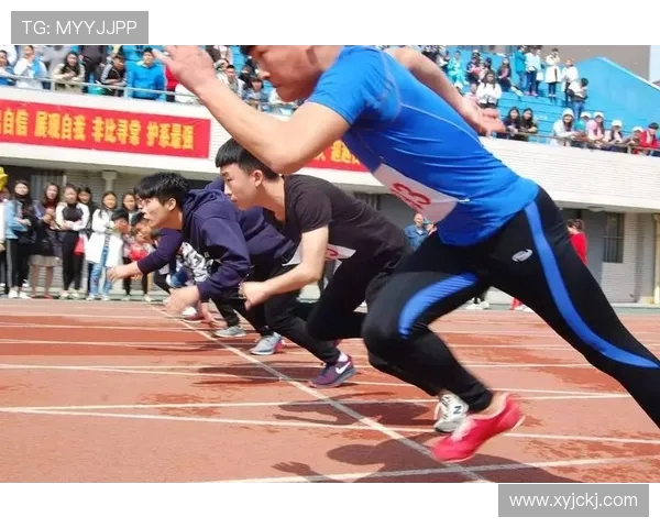 激烈角逐展风采青春赛场竞未来奋勇拼搏创辉煌