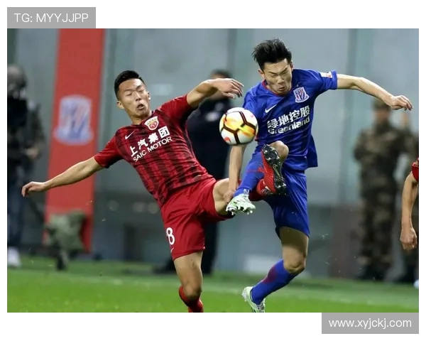 山东泰山迎战上海海港 激烈对决展现中超豪门风采